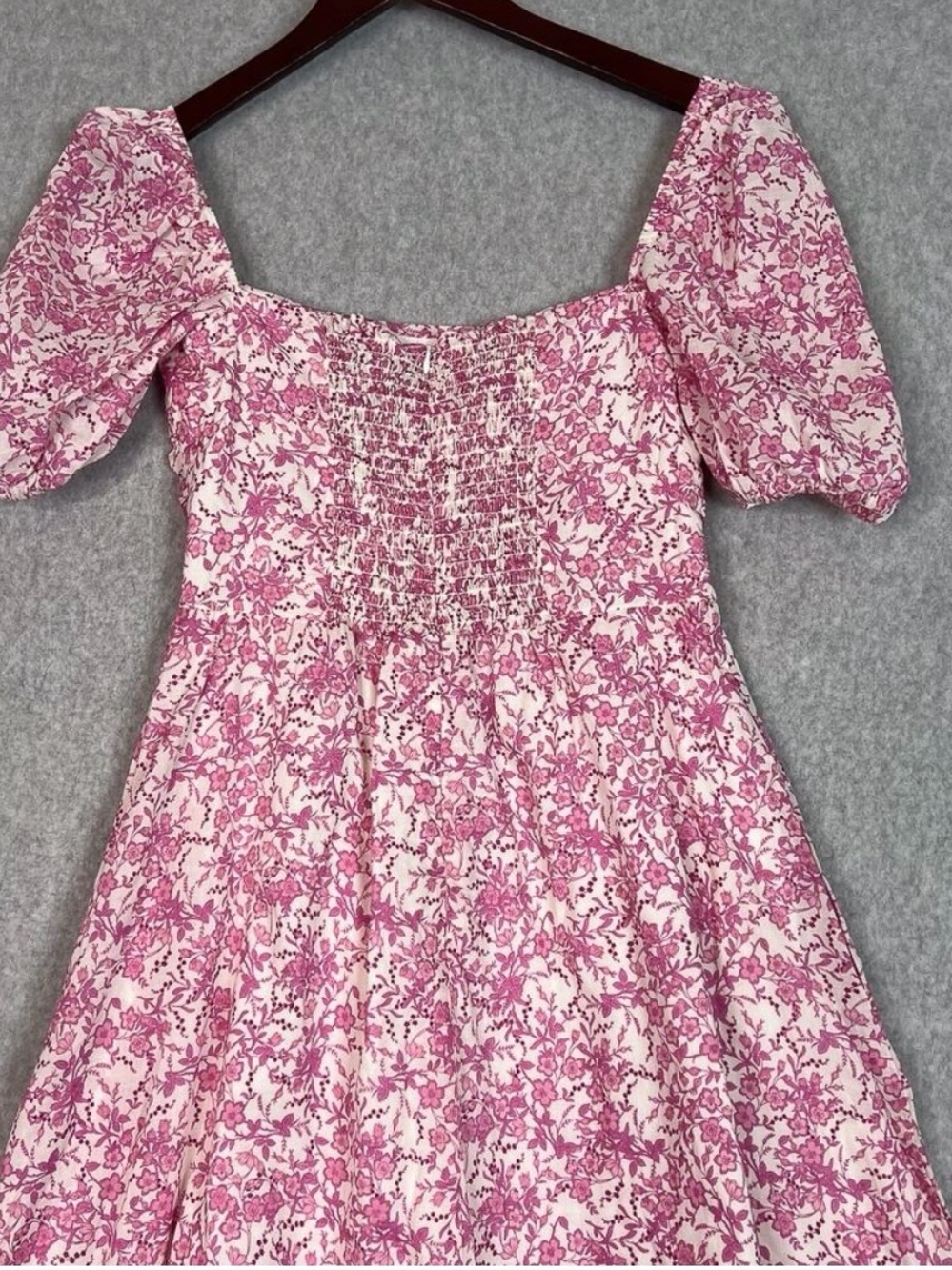 Pink Floral Square-Neck Midi Dress with Puff Sleeves - Picture 6 of 7